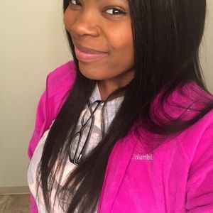 Meet your Posher, Kira